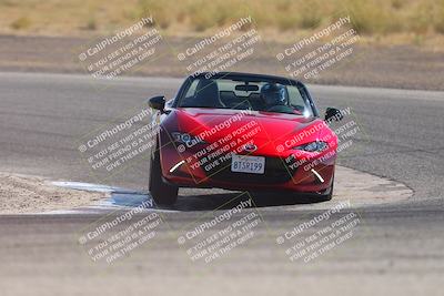 media/Sep-20-2025-Extreme Speed (Sat) [[1fcc23683c]]/Orange (Mid Intermediate)/Session 3 (Offramp)/